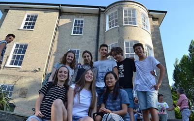 COLCESTER ENGLISH STUDY CENTER